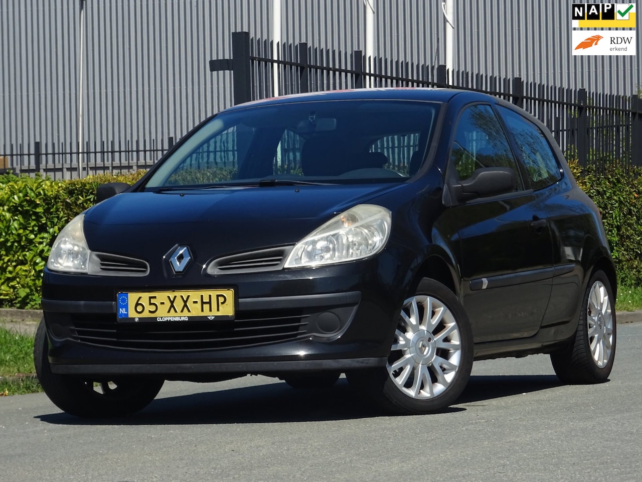 Renault Clio - 1.2 TCE Business Line NAP/AIRCO/APK - AutoWereld.nl
