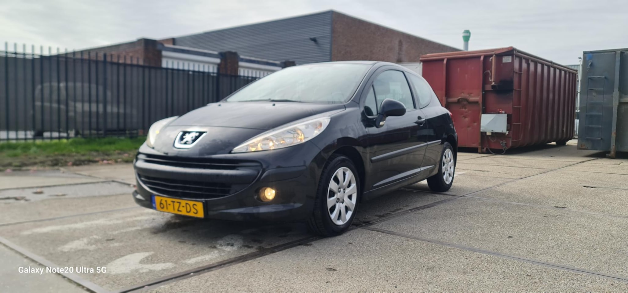 Peugeot 207 - 1.6 HDI Color-line Airco Apk 7-4-2027 1e  eigenaar ! garantie en inruil mogelijk - AutoWereld.nl