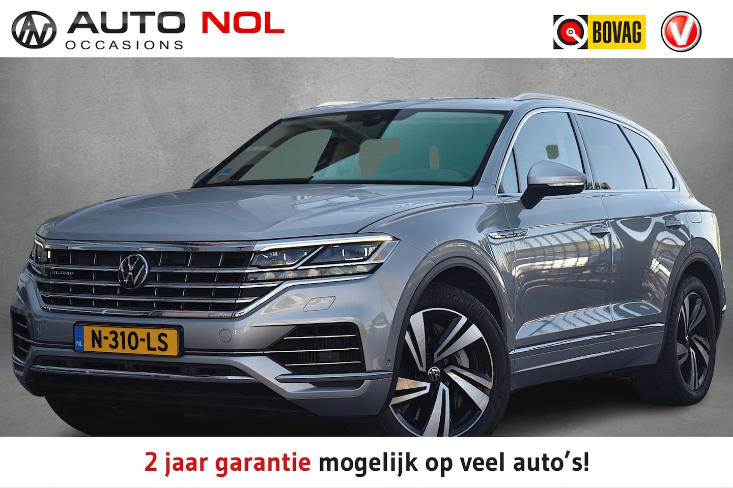 Volkswagen Touareg - 3.0 TSi eHybrid 4MOTION | Trekhaak | Luchtvering | Pano | Leer | Memory - AutoWereld.nl