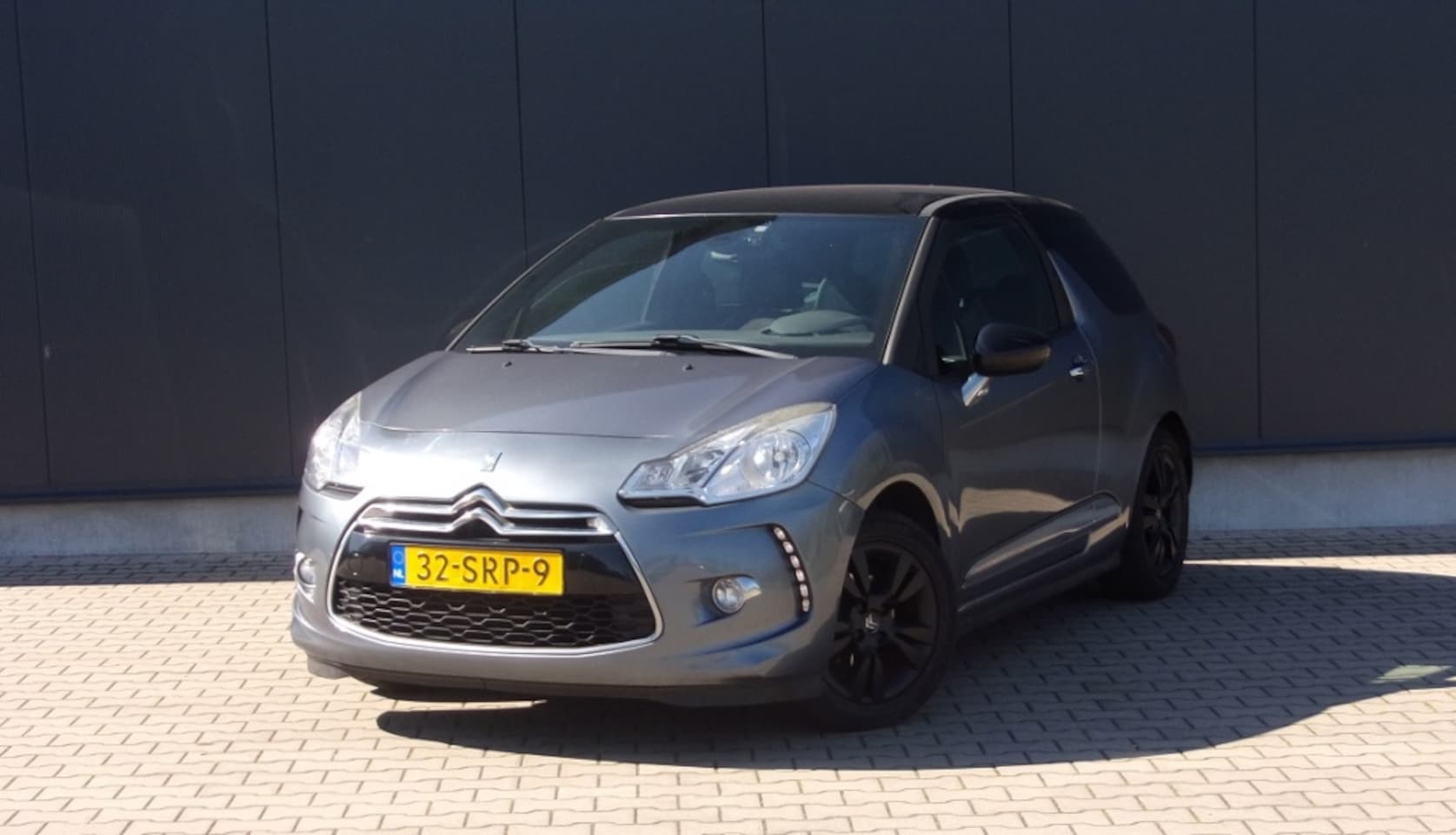 Citroën DS3 - 1.6 So Chic 1.6 So Chic - AutoWereld.nl
