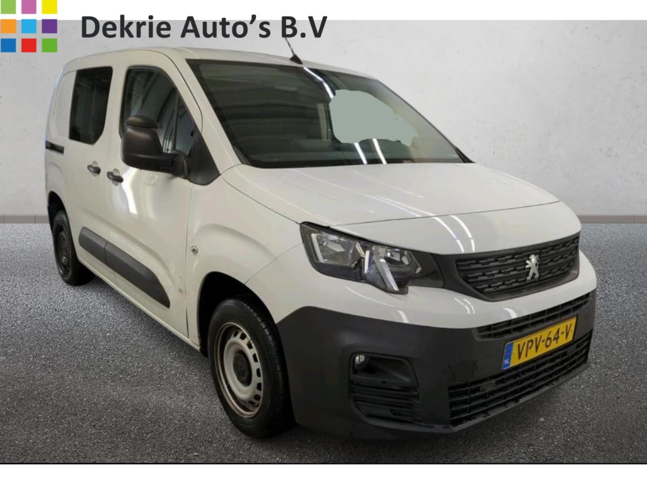 Peugeot Partner - 1.2 Benzine 111PK Euro6 Premium / Airco / Navigatie / Cruise-ctr. / Schuifdeur + Raam / Ra - AutoWereld.nl