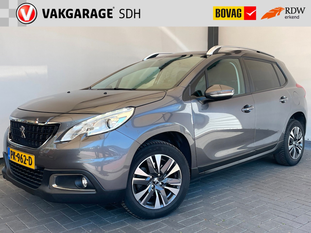 Peugeot 2008 - 1.2 PureTech Active|Automaat|Navigatie|Cruise Control - AutoWereld.nl