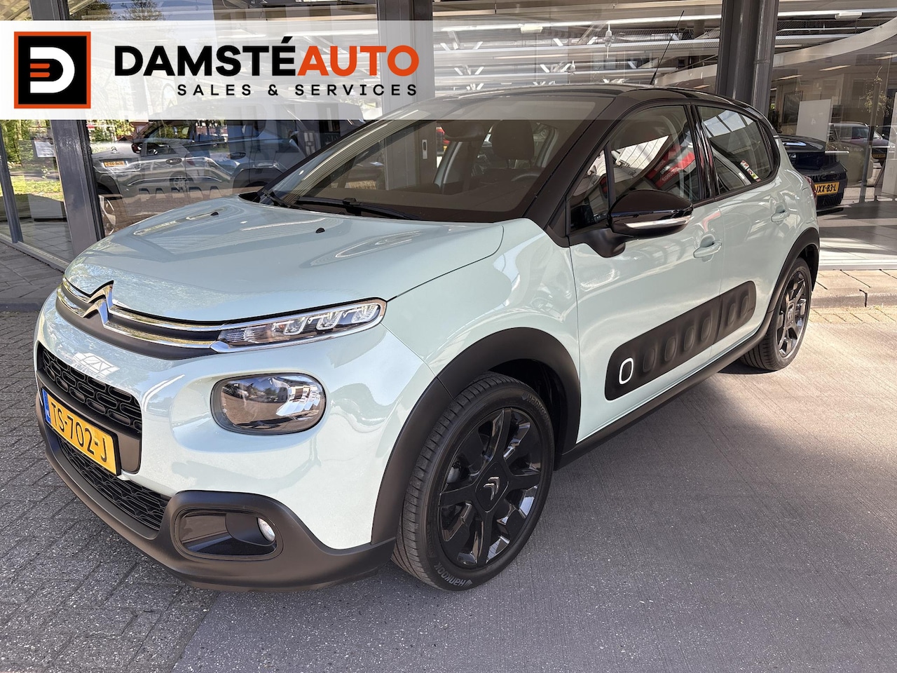 Citroën C3 - 1.2 PureTech Shine 1.2 PureTech 110 pk Shine - AutoWereld.nl