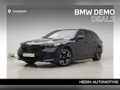 BMW 5-serie Touring - 530e M-Sport | 20" | Trekhaak | Driving Assistant Plus | Travel Pack | Camera | Nu 69.895,