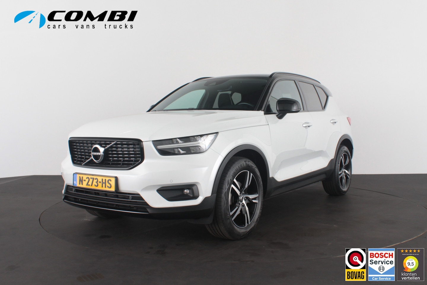 Volvo XC40 - 1.5 T3 R-Design > Trekhaak/H&K/Zwart dak/Winterpakket pro... - AutoWereld.nl