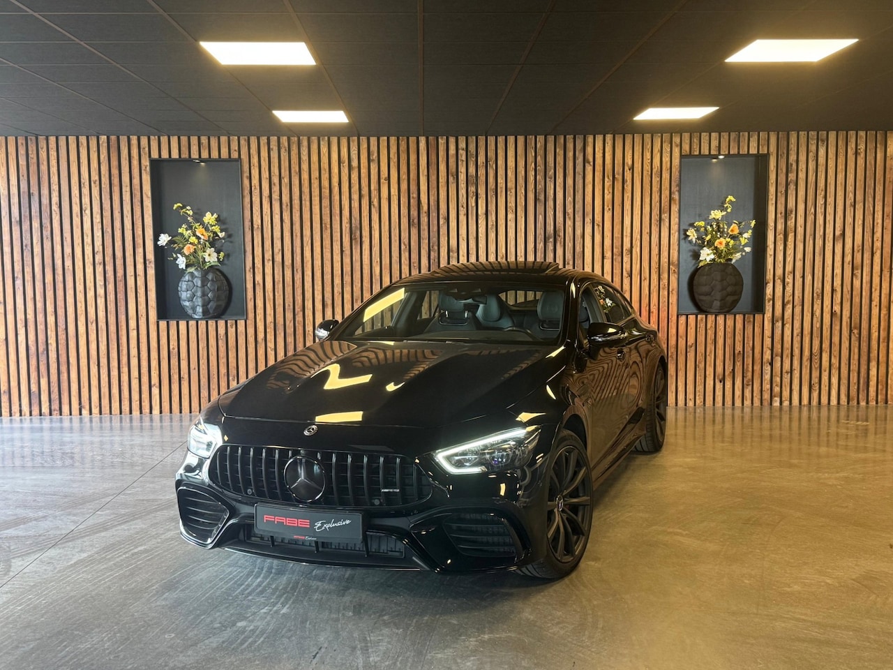 Mercedes-Benz AMG GT 4-Door Coupe - AMG 63 S 4MATIC+ Premium Plus / Burmester / HUD / 360 Camera / Memory / Trekhaak / Schuifd - AutoWereld.nl