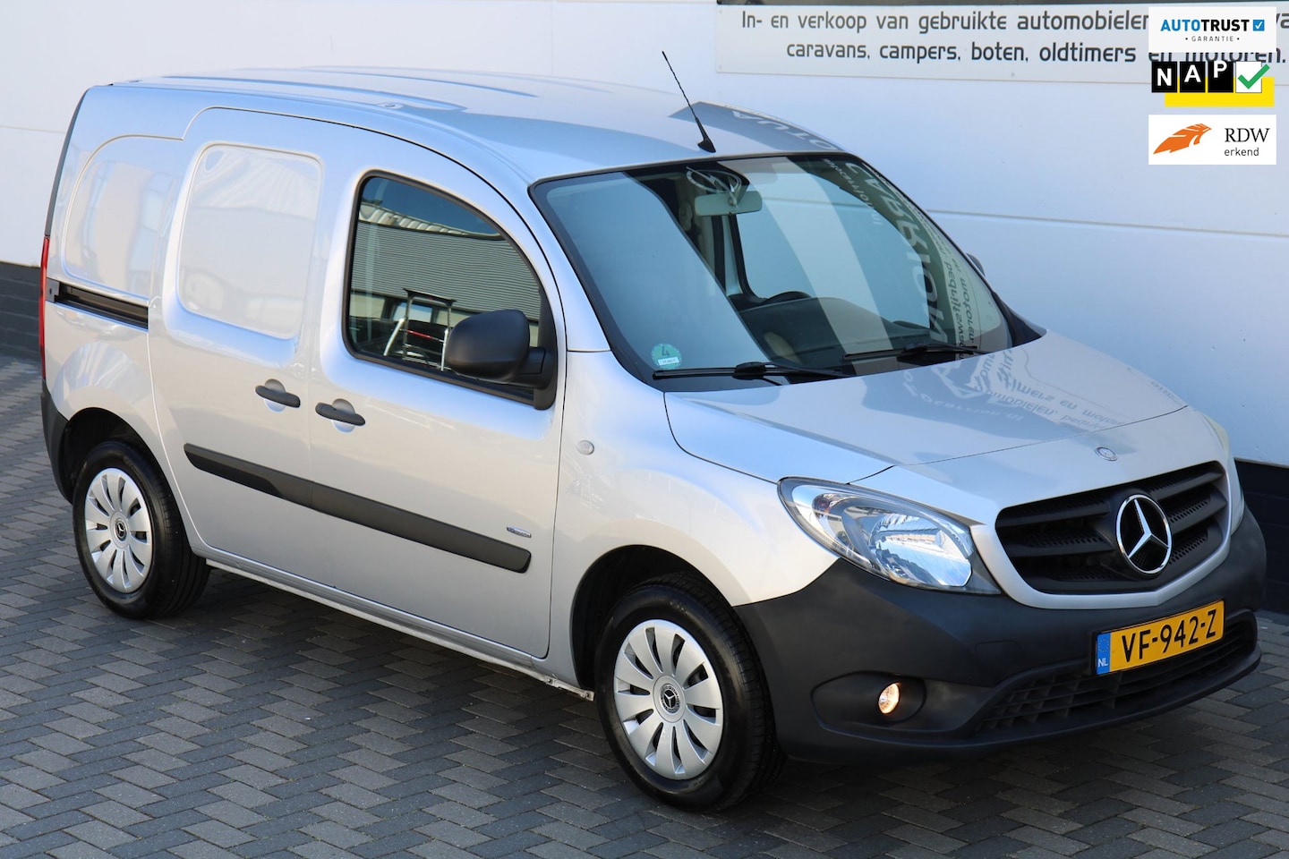 Mercedes-Benz Citan - 109 CDI Marge Airco Schuifdeur APK !! - AutoWereld.nl