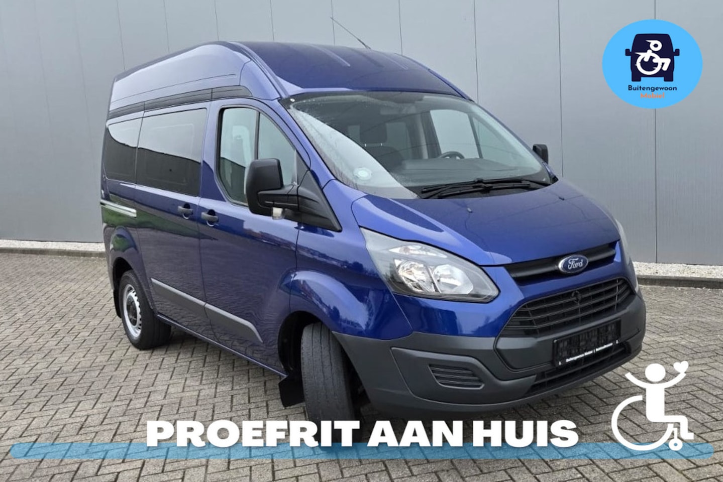 Ford Transit Custom - Rolstoelbus | Meerijder voorin | Airco | Lage KM stand | L1H2 - AutoWereld.nl