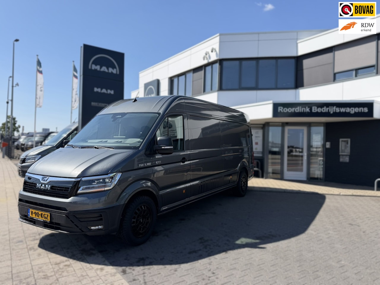 MAN TGE - 3.180 Lang L4 Hoog 4x4 HD - AutoWereld.nl