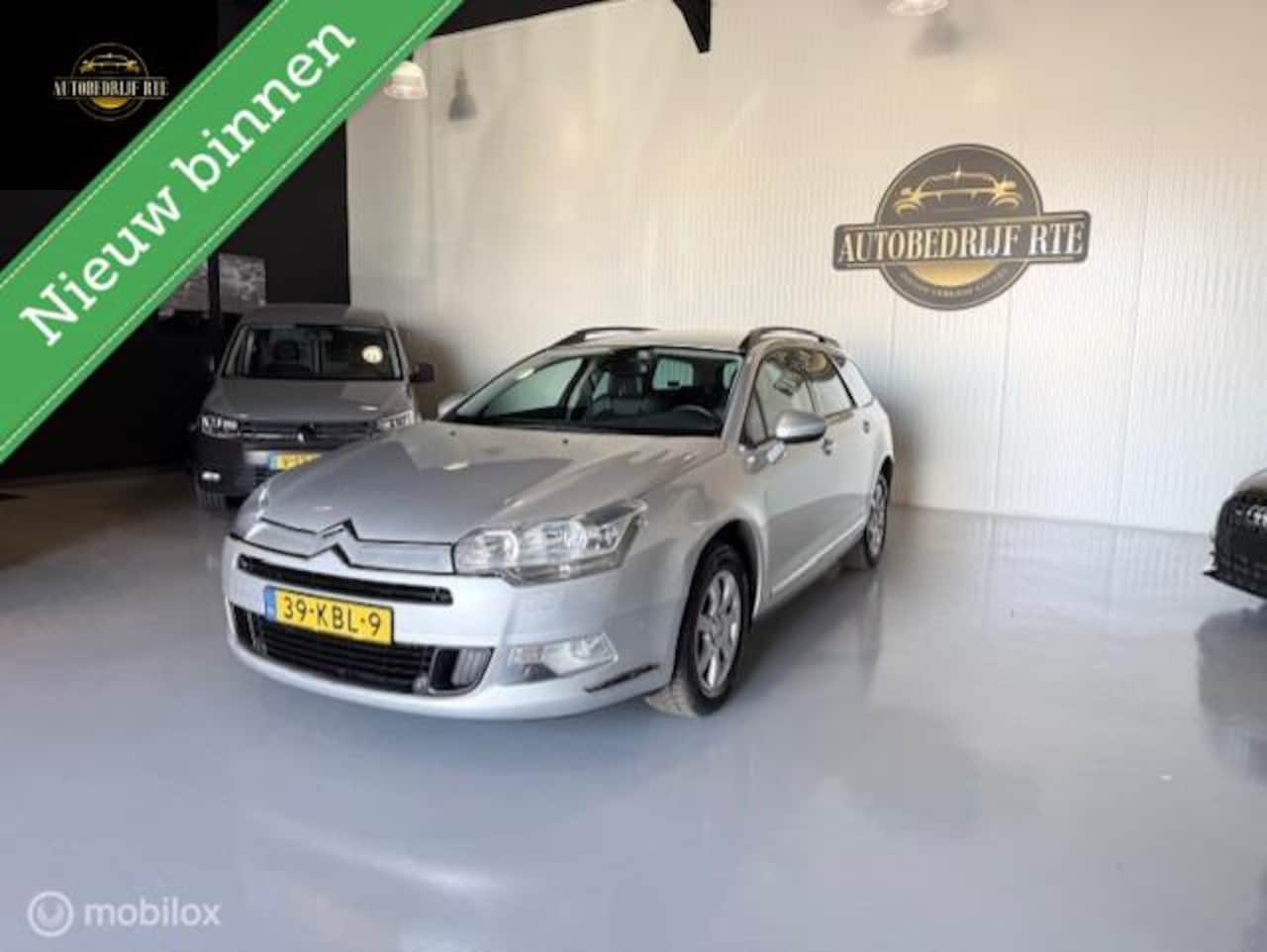 Citroën C5 Tourer - 1.6 HDiF Business Navigatie - AutoWereld.nl