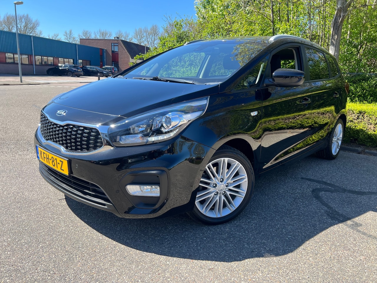 Kia Carens - 1.6 GDi ComfortLine I Apple Carplay I Parkeer camera - AutoWereld.nl