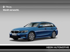 BMW 3-serie Touring - 318i Executive Edition | Glazen Panoramadak | Hifi System | Sportstoelen Voor | PDC Voor/A