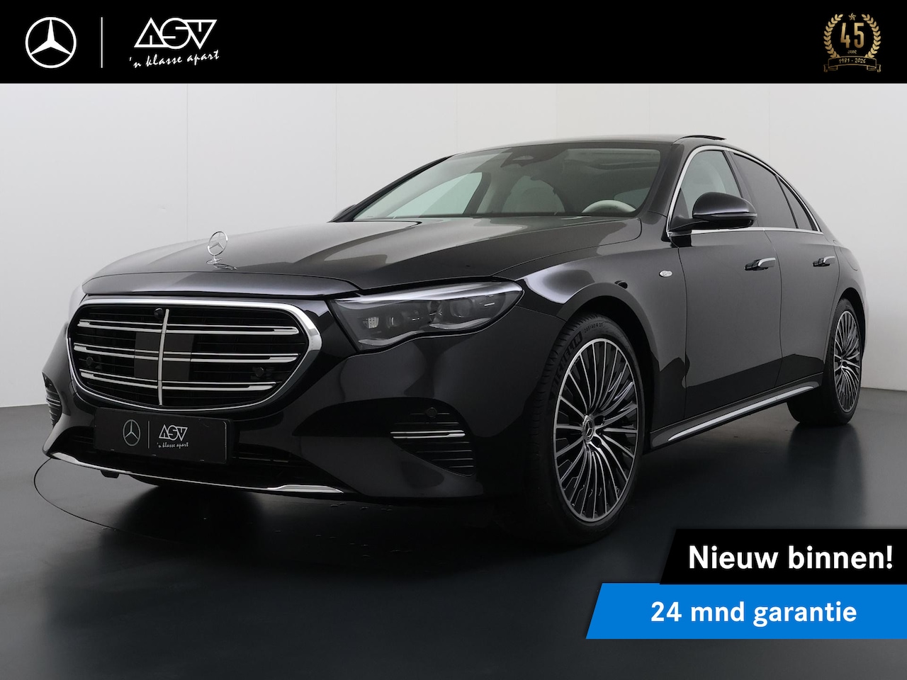 Mercedes-Benz E-klasse - E 300 e Exclusive Premium | Luchtvering & Achterassturing | Hyperscreen | Panorama - Schui - AutoWereld.nl