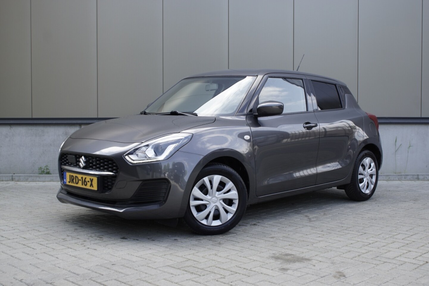 Suzuki Swift - 1.2 Comfort Sm.Hyb. - AutoWereld.nl