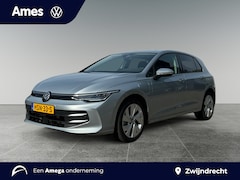 Volkswagen Golf - 1.5 204pk eHybrid Life Edition Achteruitrijcamera | Parkeersensoren voor en achter | Stoel