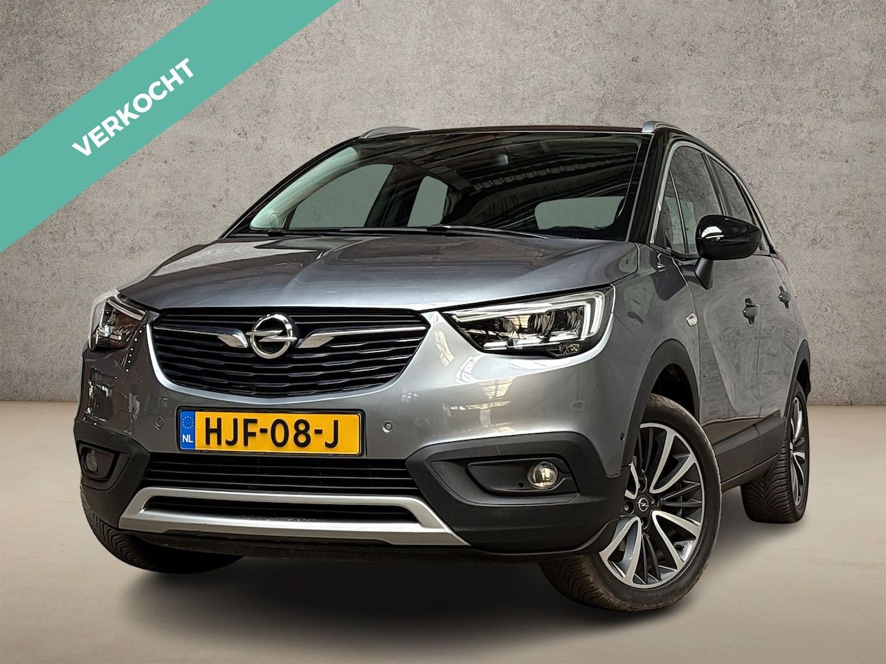 Opel Crossland X - 1.2 Turbo Innovation Sport Automaat (APPLE CARPLAY, GROOT NAVI, STUUR/STOELVERWARMING, LED - AutoWereld.nl