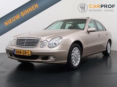 Mercedes-Benz E-klasse - 240 Classic Schuifdak Trekhaak