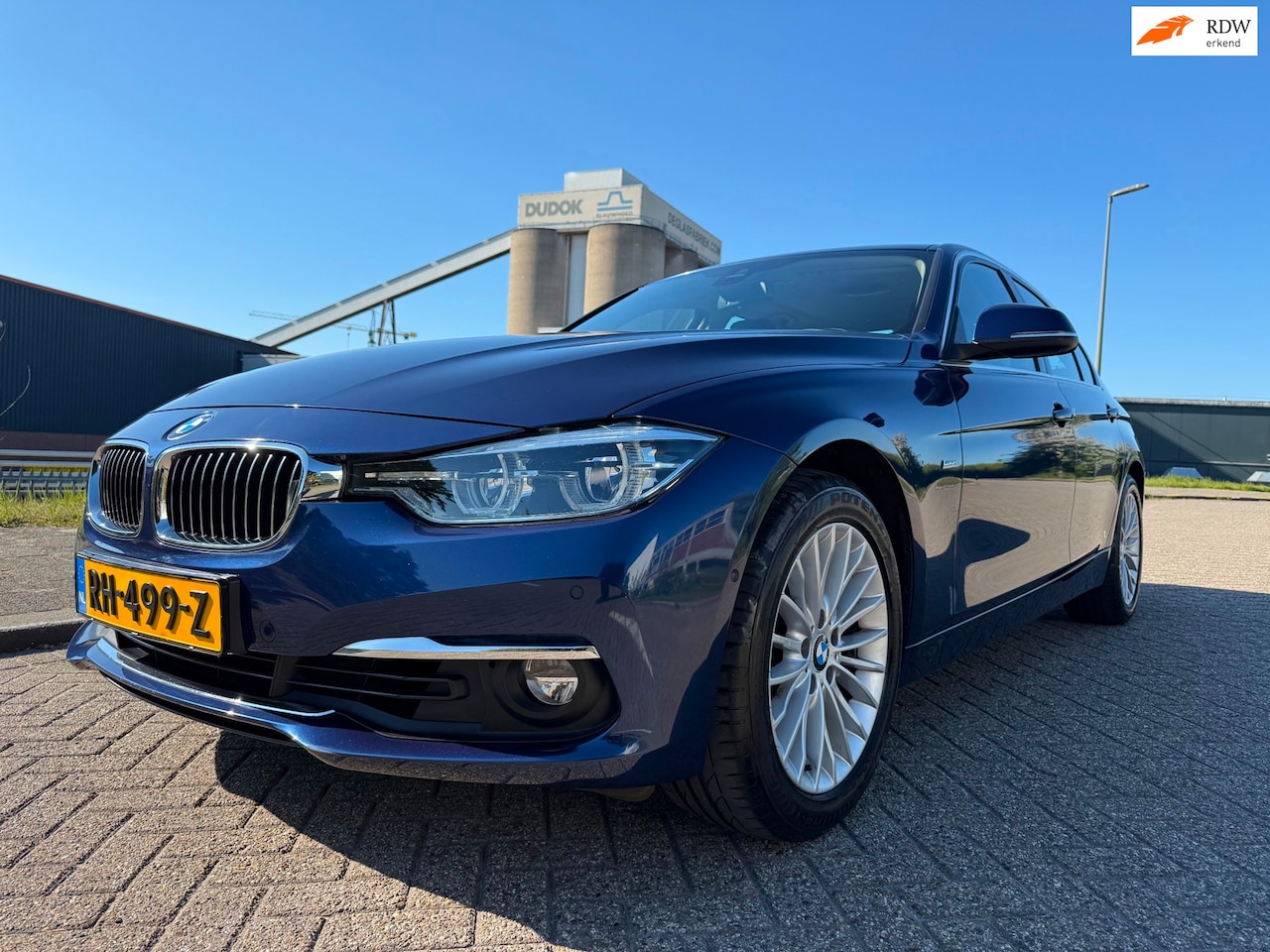 BMW 3-serie - 318i Corporate Lease High Executive 318i Corporate Lease High Executive - AutoWereld.nl