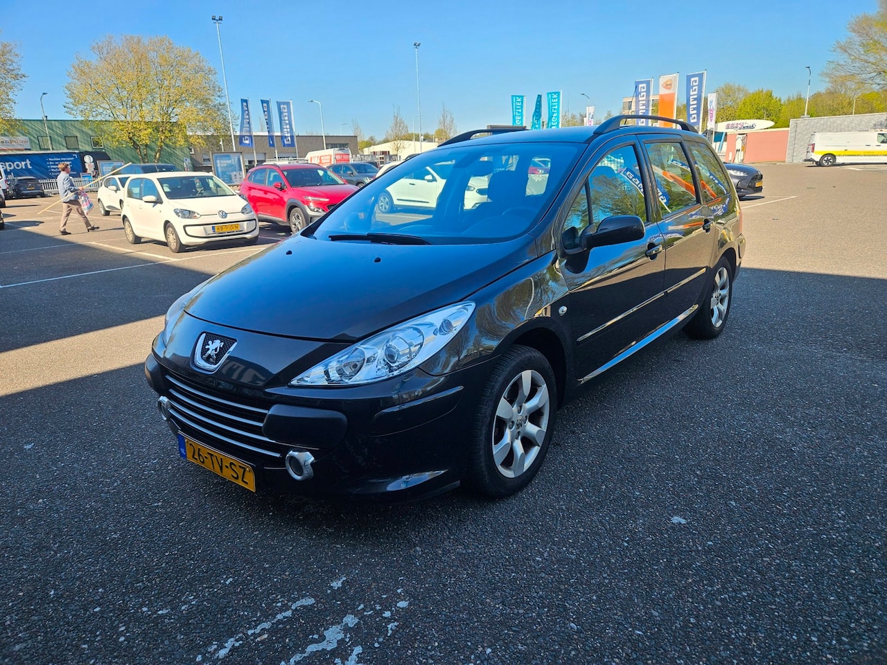 Peugeot 307 Break - 1.6-16V Premium automaat NW.APK - AutoWereld.nl