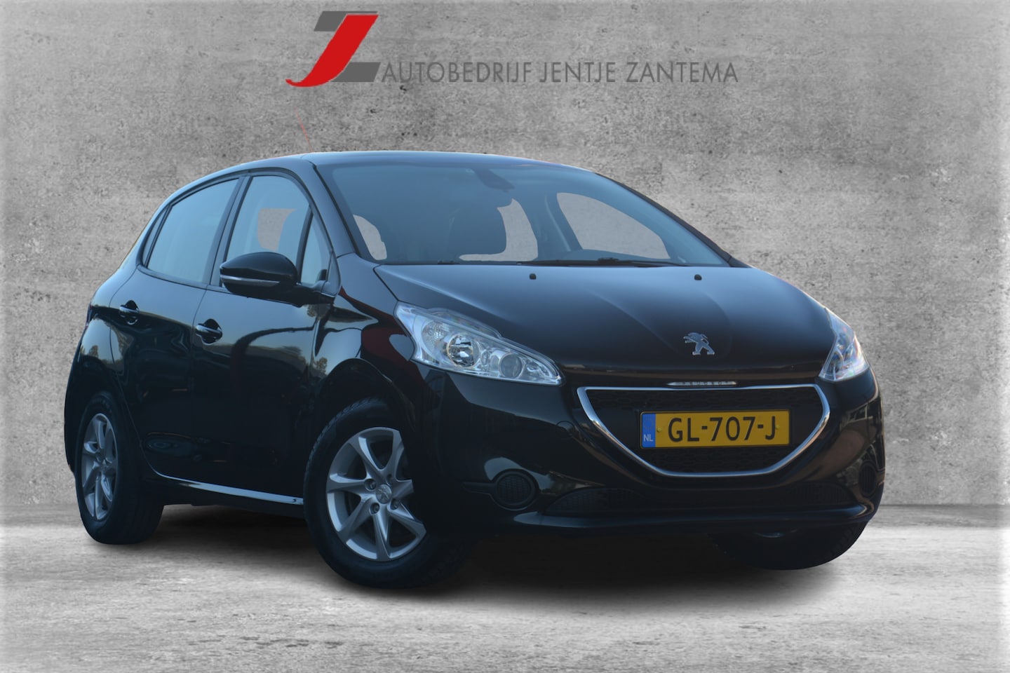 Peugeot 208 - 1.2 VTi Allure Nette 208 met oa panoramadak pdc trekhaak stoelverwarming pdc navigatie cru - AutoWereld.nl