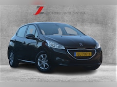 Peugeot 208 - 1.2 VTi Allure Nette 208 met oa panoramadak pdc trekhaak stoelverwarming pdc navigatie cru