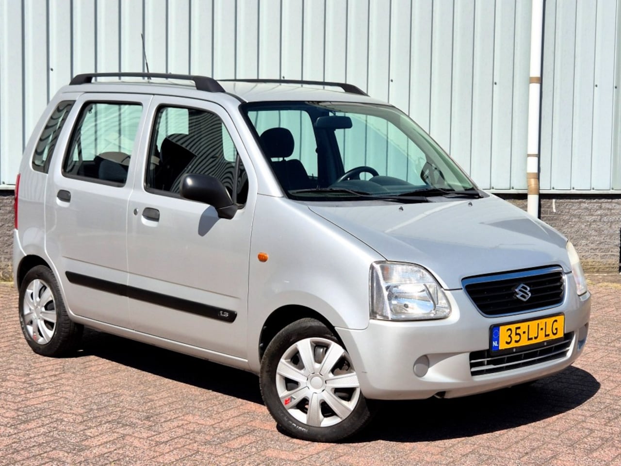 Suzuki Wagon R+ - 1.3 GLS Nieuwe APK 2027 Dealer onderhouden - AutoWereld.nl