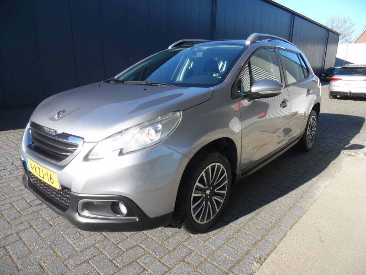 Peugeot 2008 - 1.6 VTi Active 1.6 VTI ACTIVE - AutoWereld.nl
