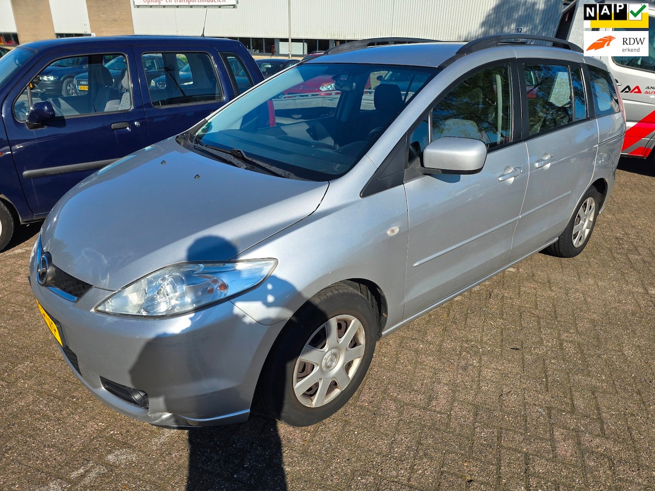 Mazda 5 - 2.0 Touring 7-persoons airco trekhaak - AutoWereld.nl