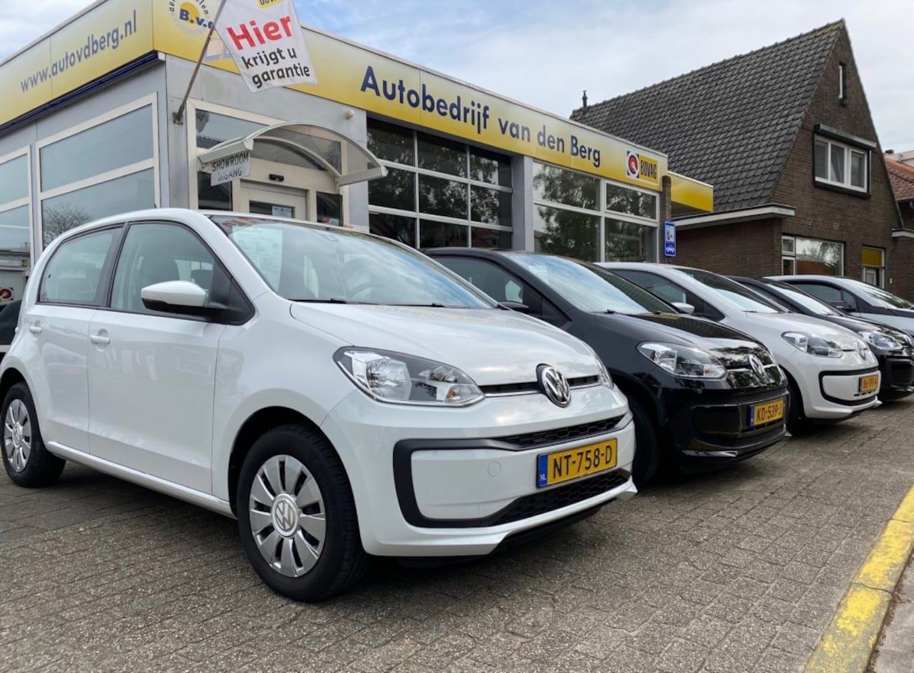 Volkswagen Up! - 1.0 Camera PDC Cruise control Navigatie - AutoWereld.nl