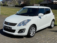 Suzuki Swift - 1.2 Exclusive EASSS/ ECC/ Cruise/ Keyless/ LM/ LED/ Stoelverwarming/ Privacy
