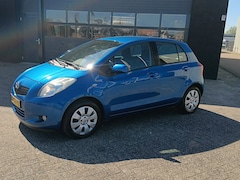 Toyota Yaris - 1.3 VVTi Sol