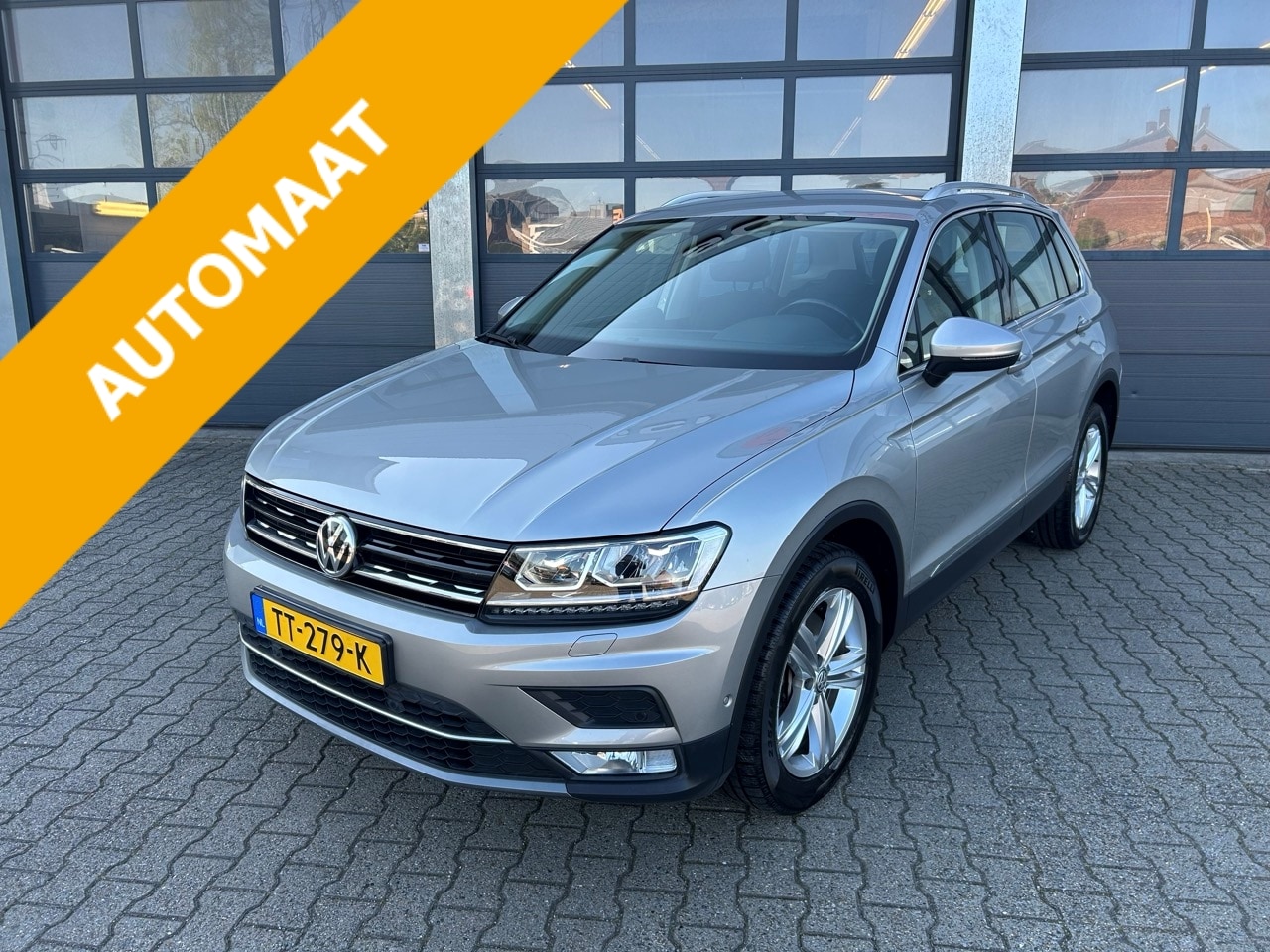 Volkswagen Tiguan - 2.0 TSI 180pk 4Motion DSG Highline - AutoWereld.nl