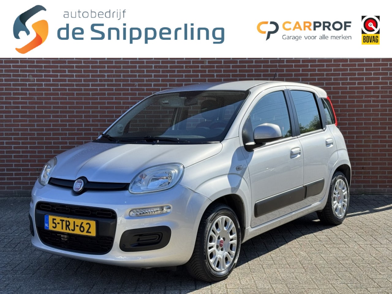 Fiat Panda - 0.9 TwinAir Lounge AUTOMAAT AIRCO HOOGTEVERSTB-STOEL - AutoWereld.nl