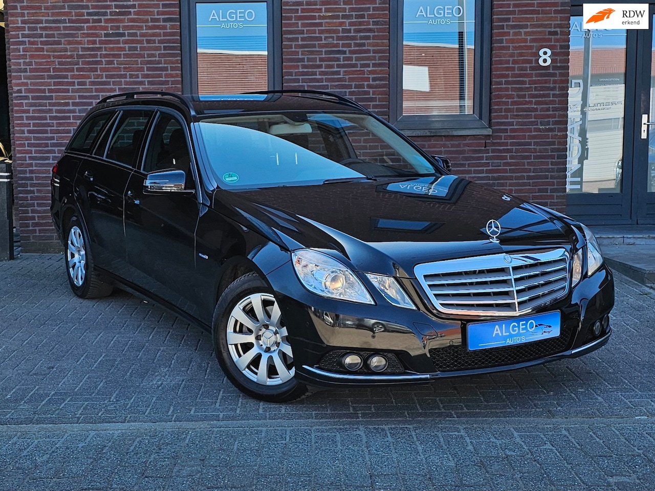 Mercedes-Benz E-klasse Estate - 200 CGI / Automaat / Trekhaak Dealer onderhouden - AutoWereld.nl