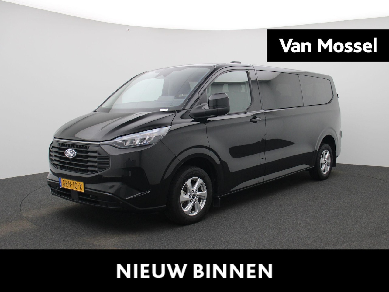 Ford Transit Custom - 340 2.5 PHEV L2H1 Limited 340 2.5 PHEV L2H1 Limited - AutoWereld.nl
