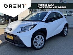 Toyota Aygo X - 1.0 VVT-i MT Play | Apple CarPlay Android Auto | DAB | 4 Nieuwe