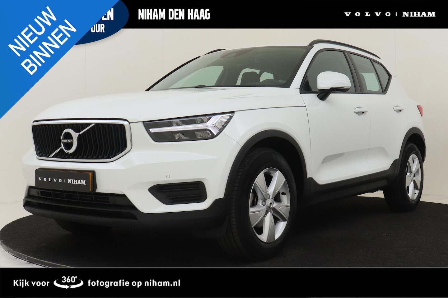 Volvo XC40 - T2 (H) MOMENTUM CORE -CAMERA|CARPLAY|CRUISE|PDC|LED|DAKRAILS - AutoWereld.nl