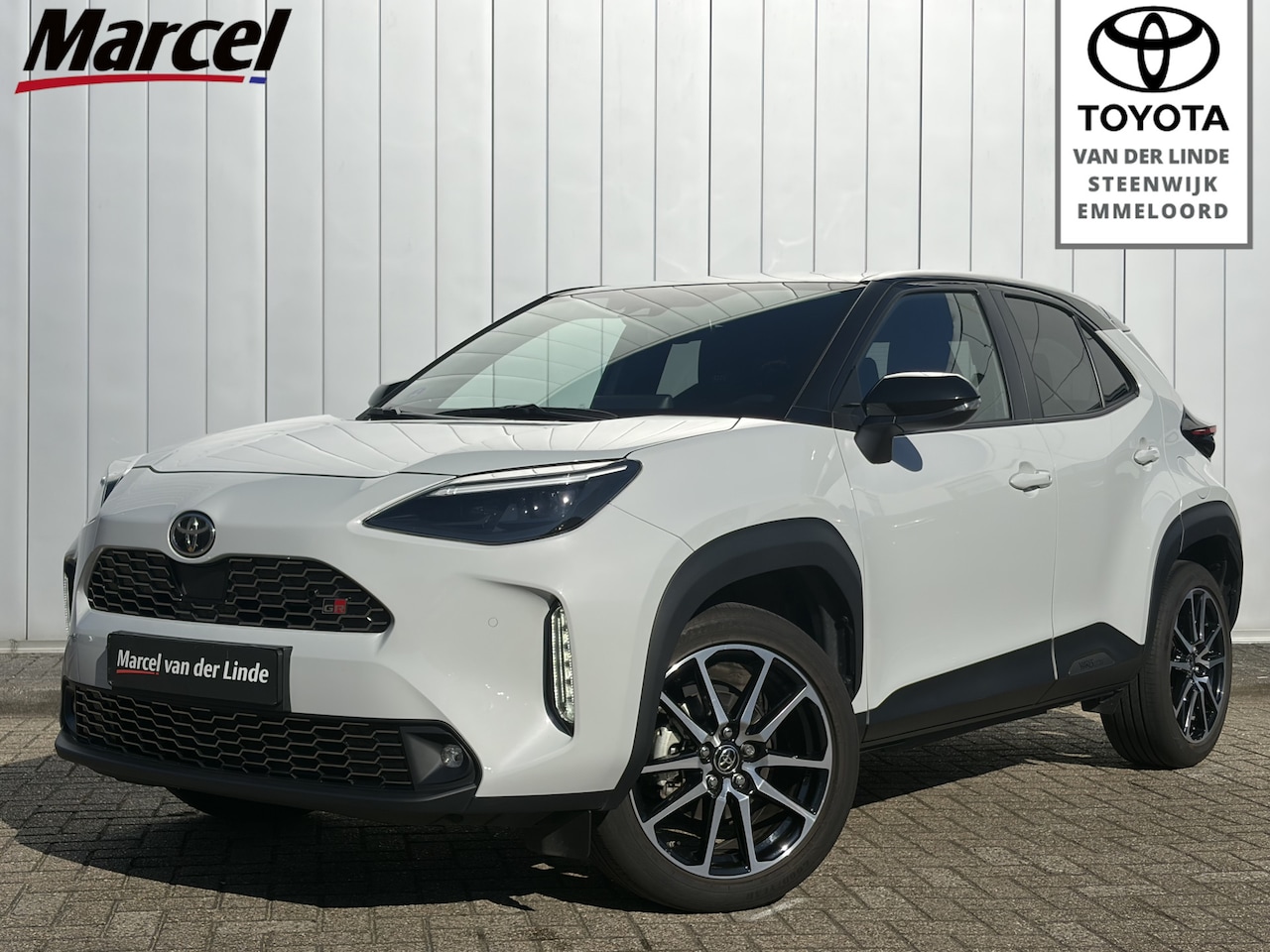 Toyota Yaris Cross - 1.5 Hybrid GR Sport JBL Headup Bi-Tone Parkeersensoren - AutoWereld.nl