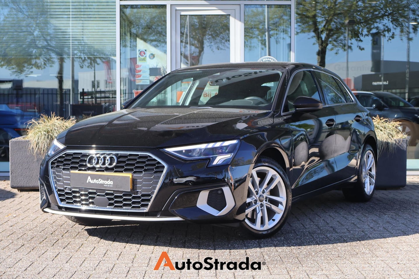 Audi A3 Sportback - 30 Business Edition TFSI 110pk | LED | Cruise | Climate | Stoelverwarming | Virtual | Navi - AutoWereld.nl