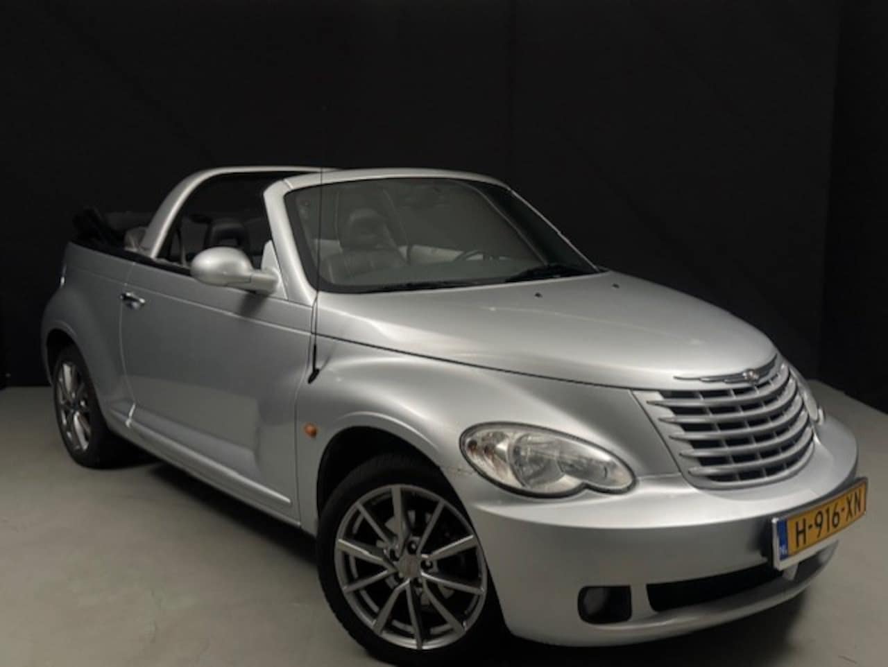 Chrysler PT Cruiser Cabrio - 2.4i Touring SUPER* - AutoWereld.nl