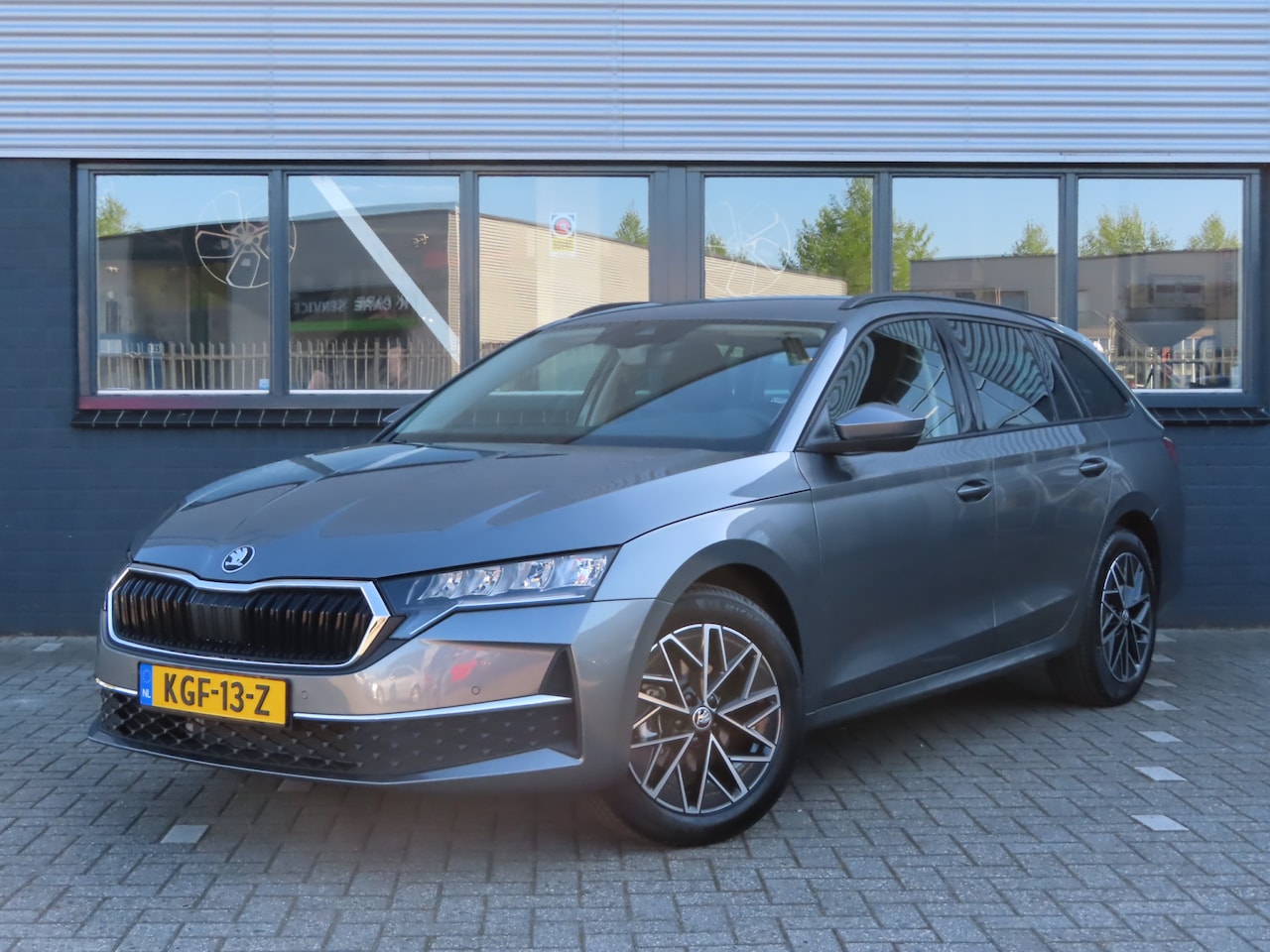 Skoda Octavia Combi - 1.5 TSI MHEV DSG Business Edition - AutoWereld.nl