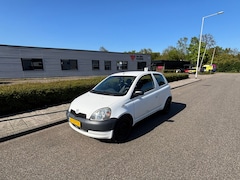 Toyota Yaris - 1.0-16V VVT-i Terra