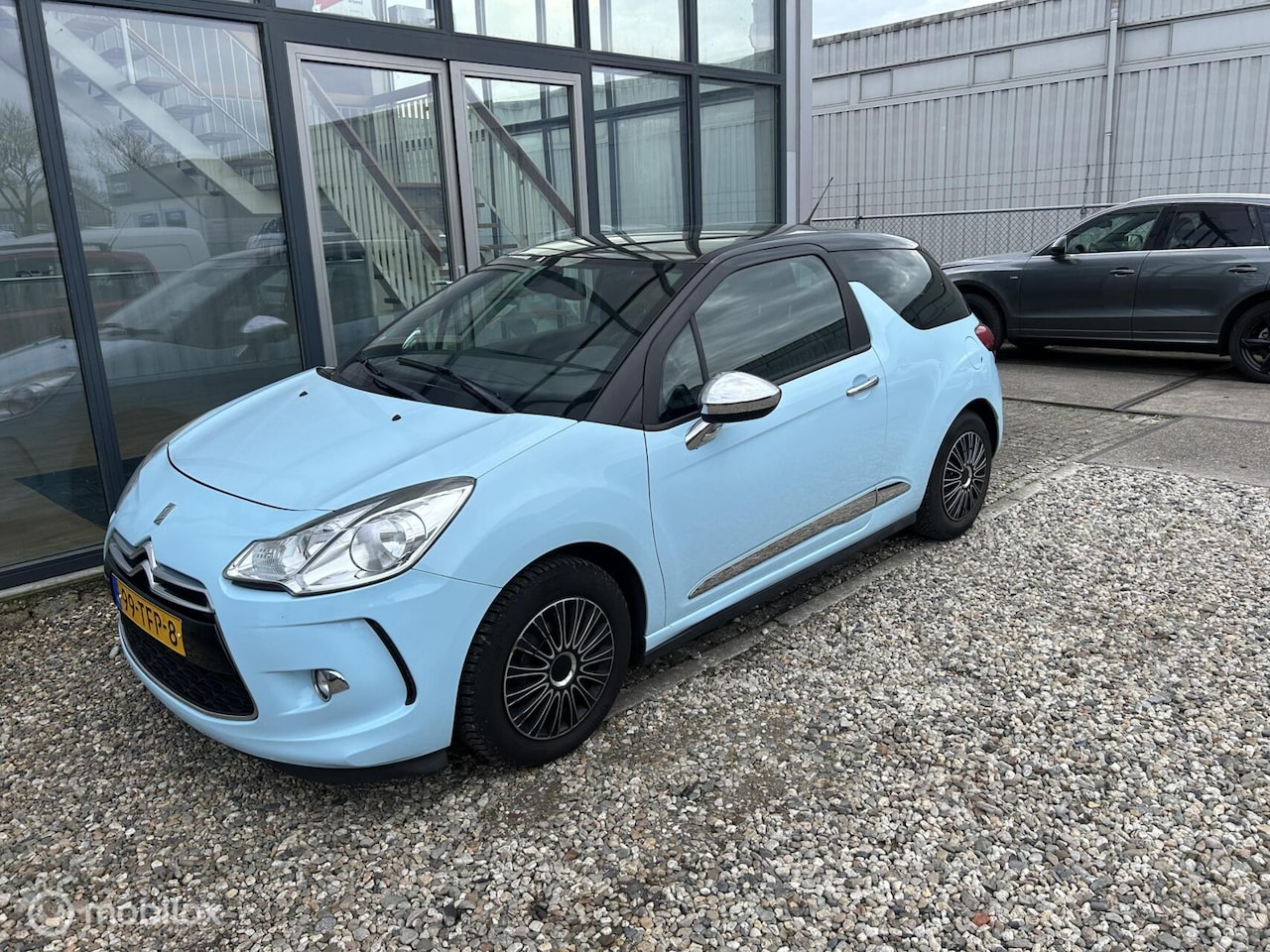 Citroën DS3 - 1.6 e-HDi So Chic 1.6 e-HDi So Chic Nette Auto - AutoWereld.nl