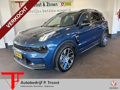 Lynk & Co 01 - 1.5 | Panoramadak | 360 Camera | Navigatie | Apple carplay | Memory seats | Sfeerverlichti