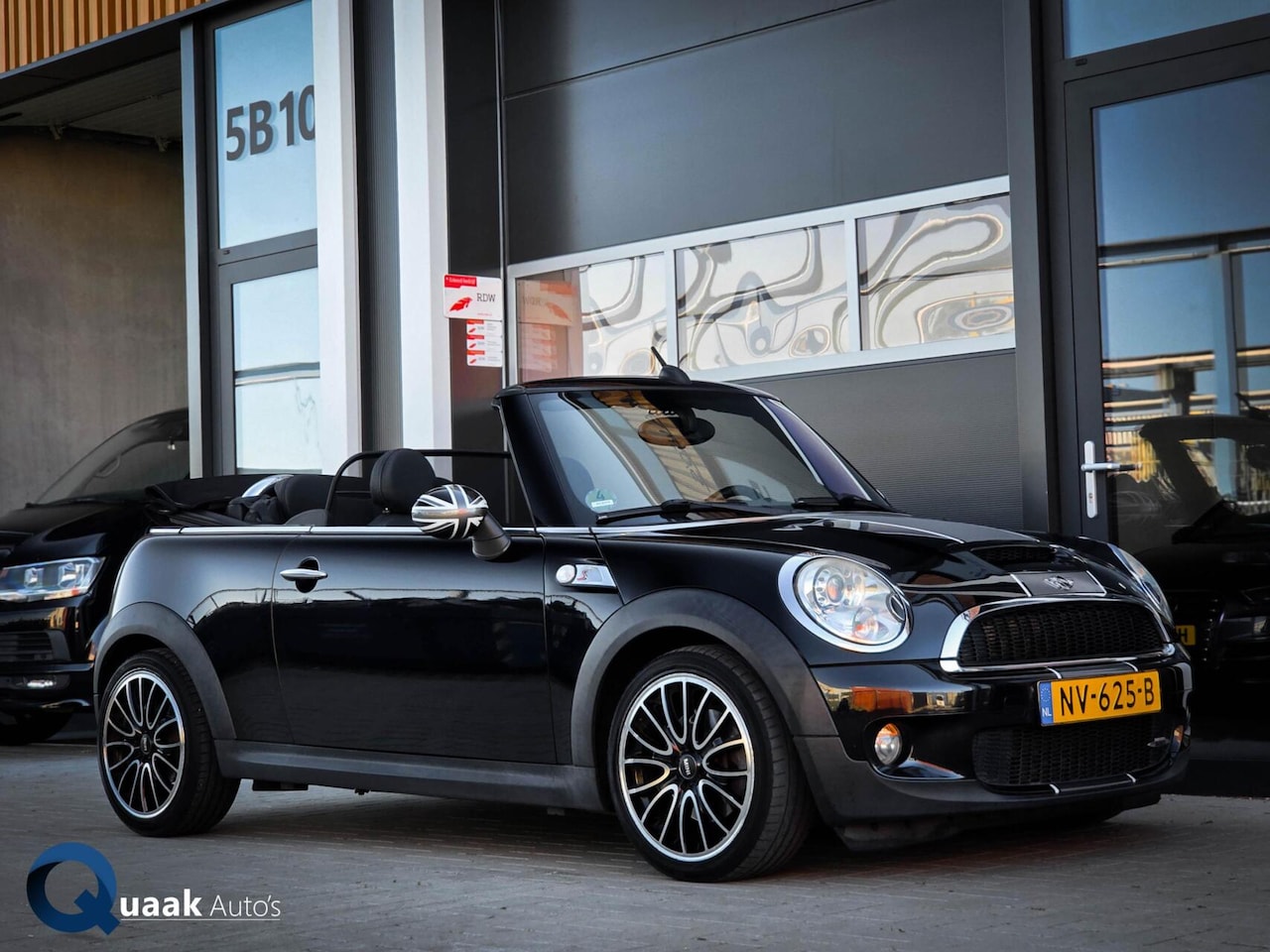 MINI Cabrio - 1.6 Cooper S Chili 1.6 Cooper S Chili - AutoWereld.nl