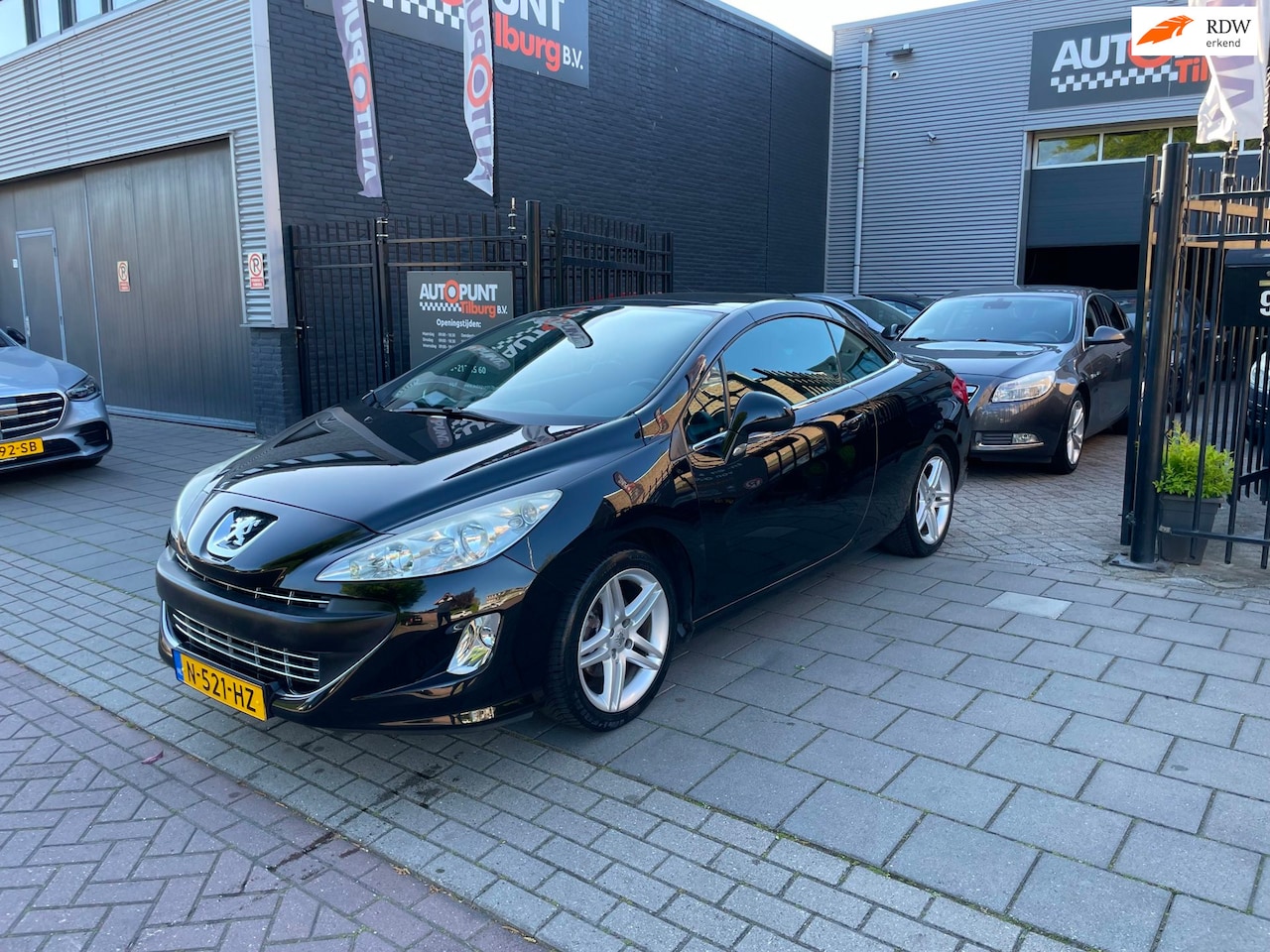Peugeot 308 CC - 1.6 VTi Sport Pack 1e Eigenaar! Trekhaak Airco NAP APK - AutoWereld.nl