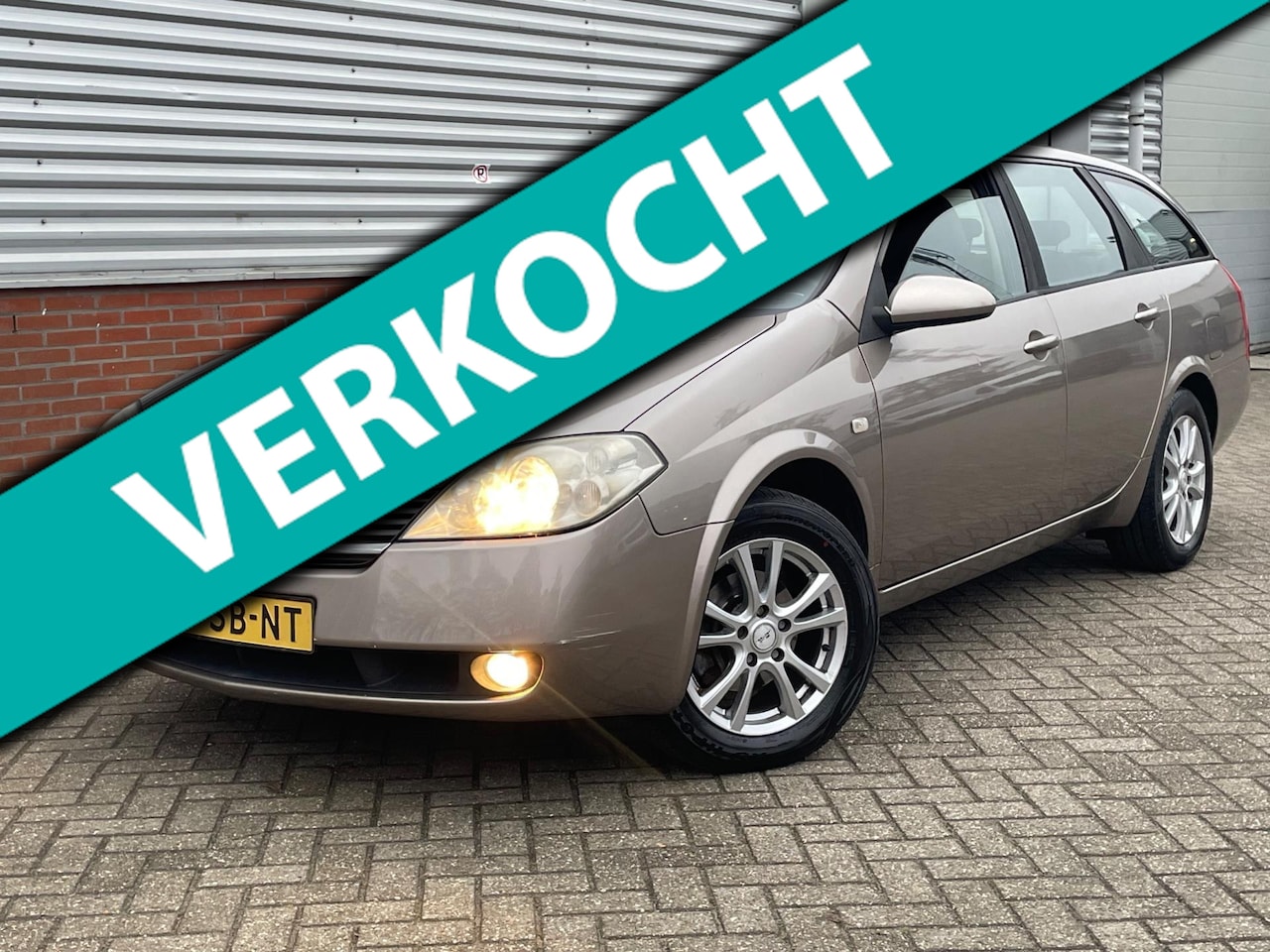Nissan Primera Estate - 1.8 Visia Automaat Airco Ecc Achteruitrijcamera - AutoWereld.nl