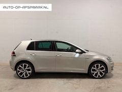 Volkswagen Golf - 1.2 TSI Highline 5drs. Automaat Camera Stoelverw. ACC