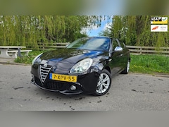 Alfa Romeo Giulietta - Automaat | NAP | Distributie Gedaan | Sportief & Betrouwbaar
