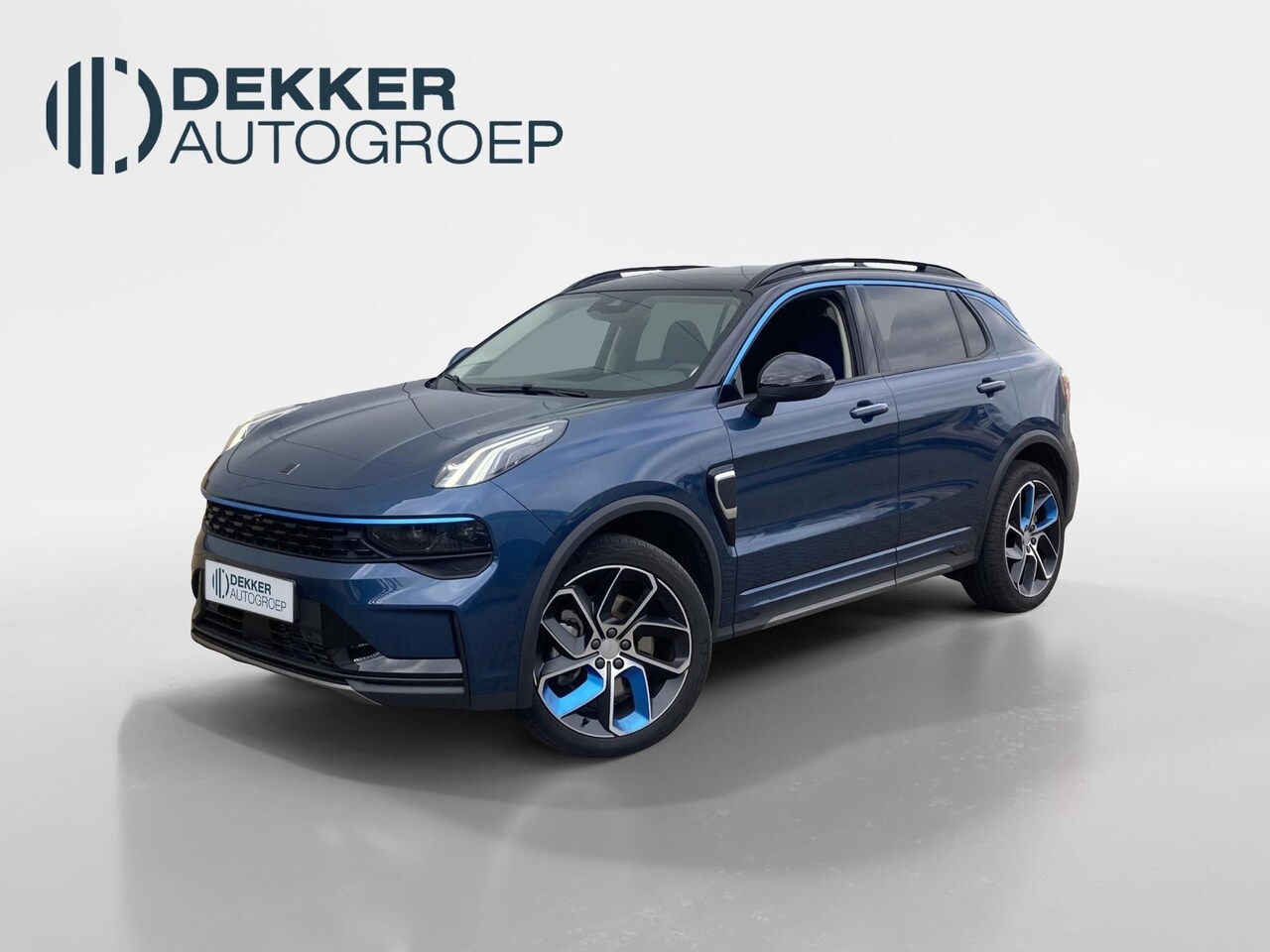 Lynk & Co 01 - 1.5 PHEV 261 pk automaat Panoramadak - Stoelverwarming - BLISS - Elektrische achterklep - AutoWereld.nl